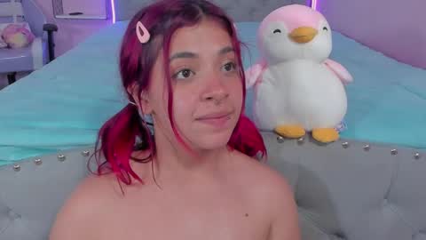 Kathia  online show from 7, 3, 2025