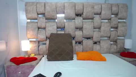 Kaht y Aiden online show from 27, 7, 2026