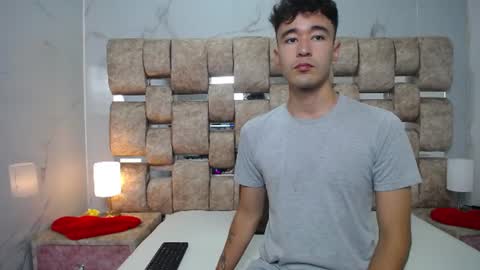 Kaht y Aiden online show from 28, 7, 2026