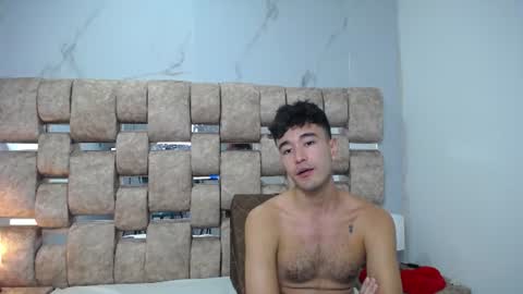 Kaht y Aiden online show from 28, 7, 2026