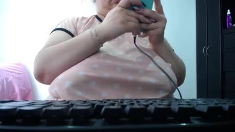Snapshot of kathybigboobsbbw_ chatting on 10, 12, 2024 kathybigboobsbbw_ online show from 10, 12, 2024