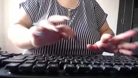 Snapshot of kathybigboobsbbw_ chatting on 25, 12, 2024 kathybigboobsbbw_ online show from 25, 12, 2024