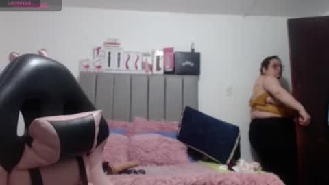 Snapshot of kathybigboobsbbw_ chatting on 18, 10, 2025 kathybigboobsbbw_ online show from 18, 10, 2025