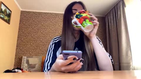 Snapshot of kathyrnramnarase chatting on 21, 3, 2026 Stasy online show from 21, 3, 2026