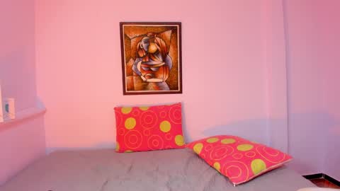 Khaterine online show from 25, 2, 2025