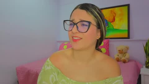 Khaterine online show from 5, 5, 2026