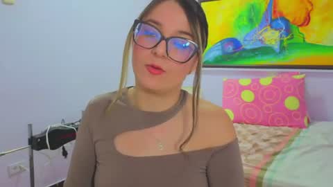 Khaterine online show from 11, 7, 2026