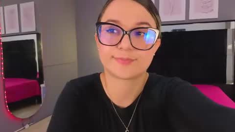 Khaterine online show from 28, 7, 2026