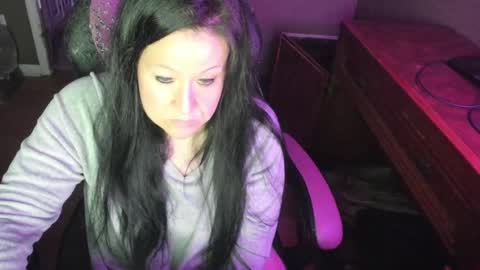 Snapshot of katie227 chatting on 15, 12, 2024 Katie online show from 15, 12, 2024