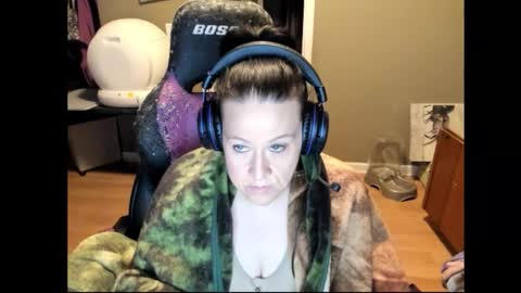 Snapshot of katie227 chatting on 14, 1, 2026 Katie online show from 14, 1, 2026