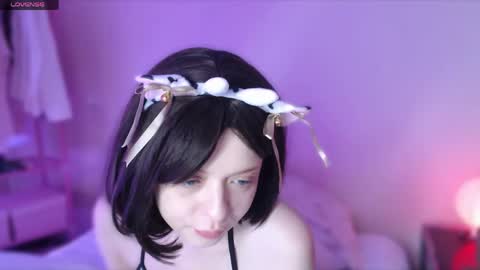 Snapshot of katie_deville chatting on 27, 4, 2026 Katie Deville online show from 27, 4, 2026