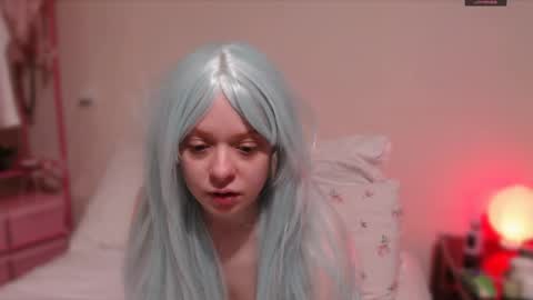 Snapshot of katie_deville chatting on 17, 5, 2026 Katie Deville online show from 17, 5, 2026