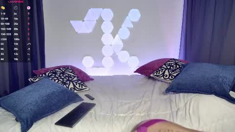 Katie Kross online show from 30, 6, 2026