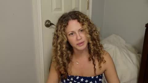 Snapshot of katiecoxxwell chatting on 22, 3, 2026 Katie Coxxwell online show from 22, 3, 2026