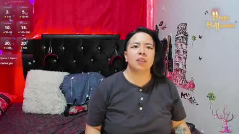 Snapshot of katieeandsharon chatting on 13, 10, 2025 SHARON  KATIEE online show from 13, 10, 2025