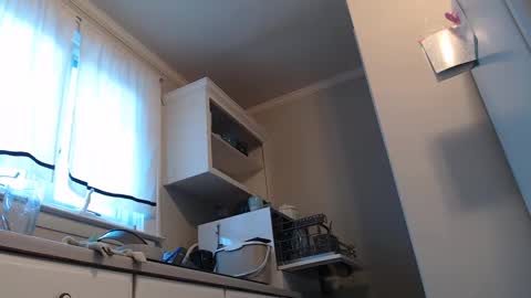 Kate online show from 2, 3, 2025