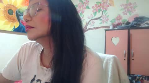 katiusca_horny2 online show from 8, 11, 2025