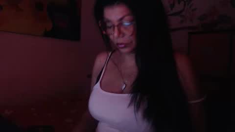 katiusca_horny2 online show from 16, 11, 2025