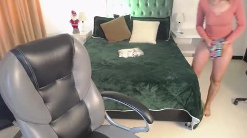 Katnia and Marcuz online show from 5, 12, 2024