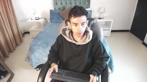 Katnia and Marcuz online show from 18, 2, 2025