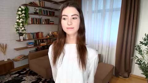 Snapshot of katrina_wens chatting on 4, 3, 2026 Kate Aurora online show from 4, 3, 2026