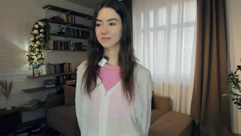 Snapshot of katrina_wens chatting on 11, 3, 2026 Kate Aurora online show from 11, 3, 2026