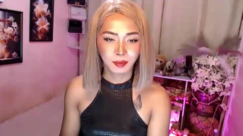 Snapshot of kattiecurrent chatting on 15, 12, 2025 Saisy online show from 15, 12, 2025