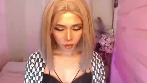 Snapshot of kattiecurrent chatting on 5, 2, 2026 Saisy online show from 5, 2, 2026