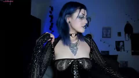 kattx   independent model online show from 23, 11, 2025