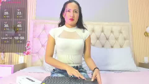 katty_cute19 online show from 22, 7, 2026