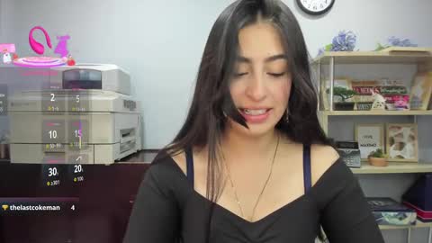 katty_love01 online show from 13, 9, 2025