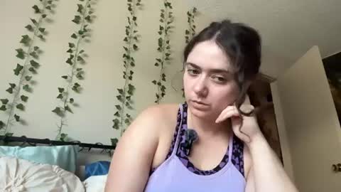 Snapshot of katxxgolding chatting on 16, 6, 2026 Princesse Kat online show from 16, 6, 2026