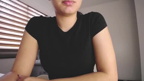  K a t  y  online show from 30, 12, 2024