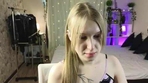 Snapshot of katy_midocalm chatting on 18, 1, 2026 Kate online show from 18, 1, 2026