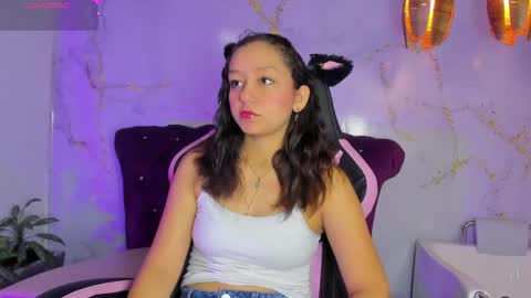 Snapshot of katy_sweet19 chatting on 11, 5, 2026 Katy online show from 11, 5, 2026