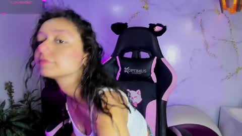 Snapshot of katy_sweet19 chatting on 22, 5, 2026 Katy online show from 22, 5, 2026
