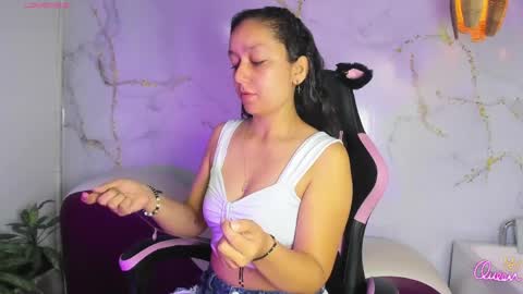 Snapshot of katy_sweet19 chatting on 25, 5, 2026 Katy online show from 25, 5, 2026