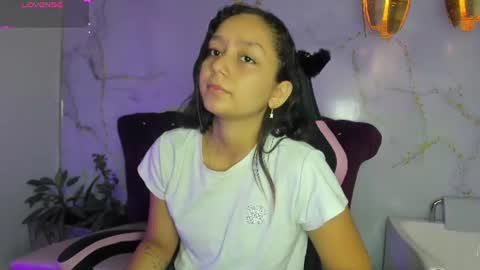 Snapshot of katy_sweet19 chatting on 25, 6, 2026 Katy online show from 25, 6, 2026