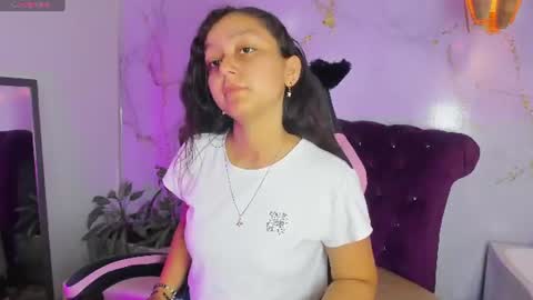 Snapshot of katy_sweet19 chatting on 2, 7, 2026 Katy online show from 2, 7, 2026