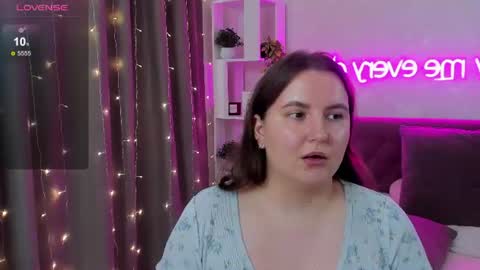 Snapshot of katyaneilson chatting on 12, 6, 2026 Kate online show from 12, 6, 2026