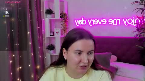 Snapshot of katyaneilson chatting on 13, 6, 2026 Kate online show from 13, 6, 2026