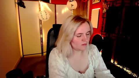 Snapshot of katybriggs chatting on 6, 6, 2026 Katy online show from 6, 6, 2026