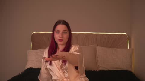 Mia  Lovense is active Private is Open online show from 16, 1, 2026