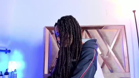 Snapshot of katyortiz chatting on 17, 11, 2025 katyortiz online show from 17, 11, 2025