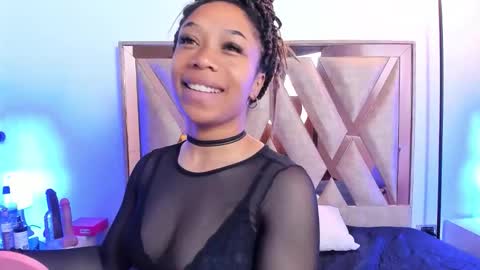 Snapshot of katyortiz chatting on 24, 11, 2025 katyortiz online show from 24, 11, 2025