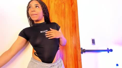 Snapshot of katyortiz chatting on 26, 11, 2025 katyortiz online show from 26, 11, 2025