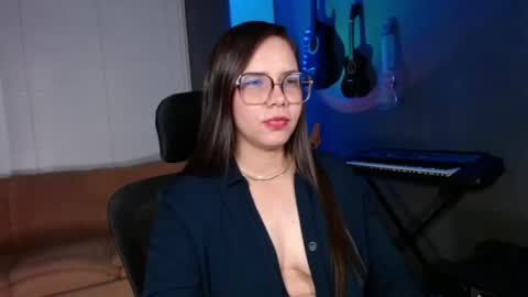 Kay online show from 25, 4, 2026