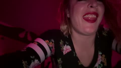 kay_la online show from 2, 11, 2025