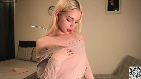 Snapshot of kaya_davis chatting on 5, 2, 2025 My name Kaya but you can call me Angel online show from 5, 2, 2025