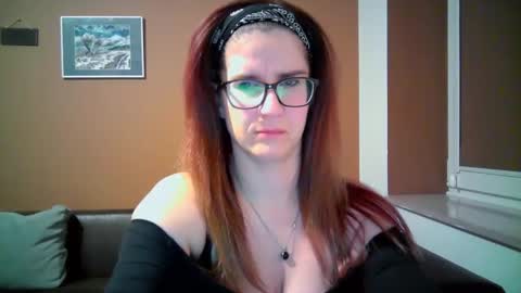 Snapshot of kayalips chatting on 14, 11, 2025 KayaLips online show from 14, 11, 2025